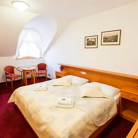 Hotell U Beranka 4*